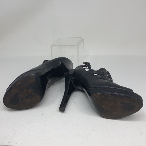 Givenchy 39 Black Leather Peep toe Platform Heel - Picture 12 of 16